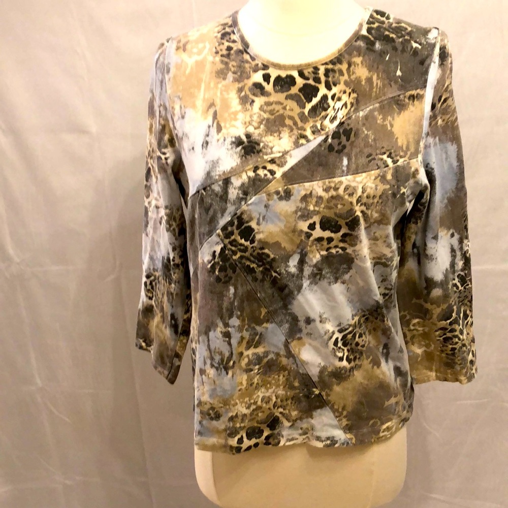 COPY - Canadian Graffiti Sweater